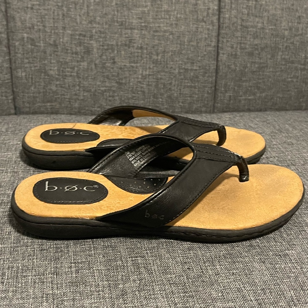 b.o.c black sandals, Flip-flops Size 7 - Picture 3 of 9